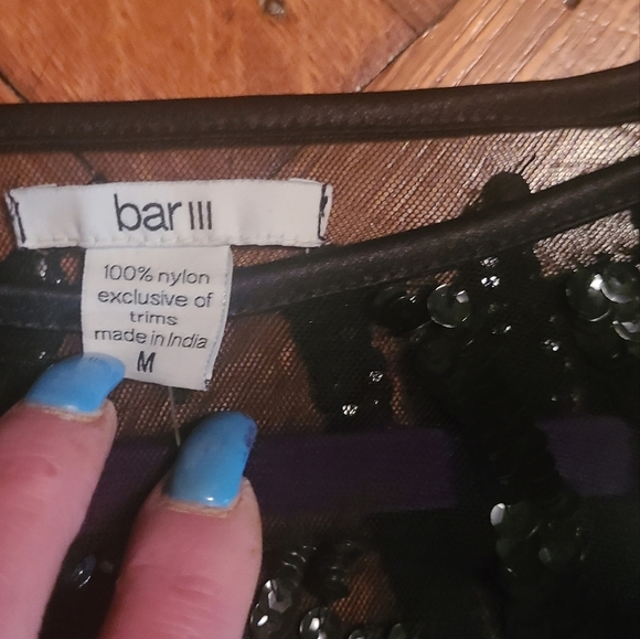 Short sleeve sequin top Hp🔥🔥🔥 - Picture 3 of 6